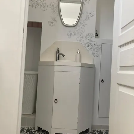 Au Coeur De Apartment