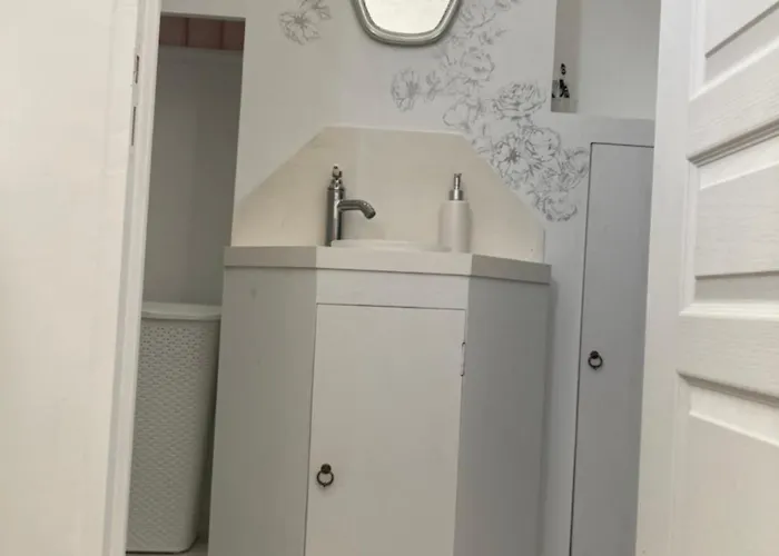 Au Coeur De Apartment